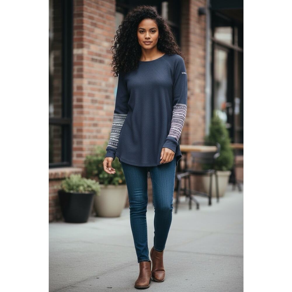 Columbia Thermal Shirt Womens Large Dark Blue Knit Long Fair Isle Sleeve Trim
